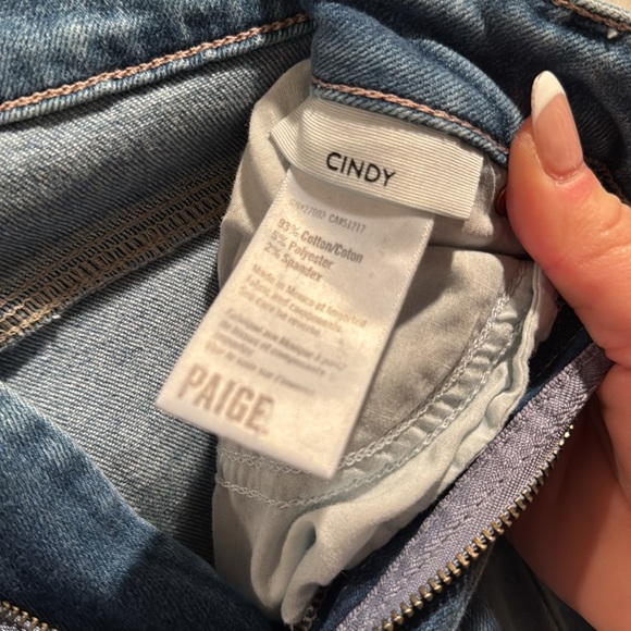 PAIGE Ultra High Rise Cindy Straight Ankle Length in Austyn - Picture 6 of 9